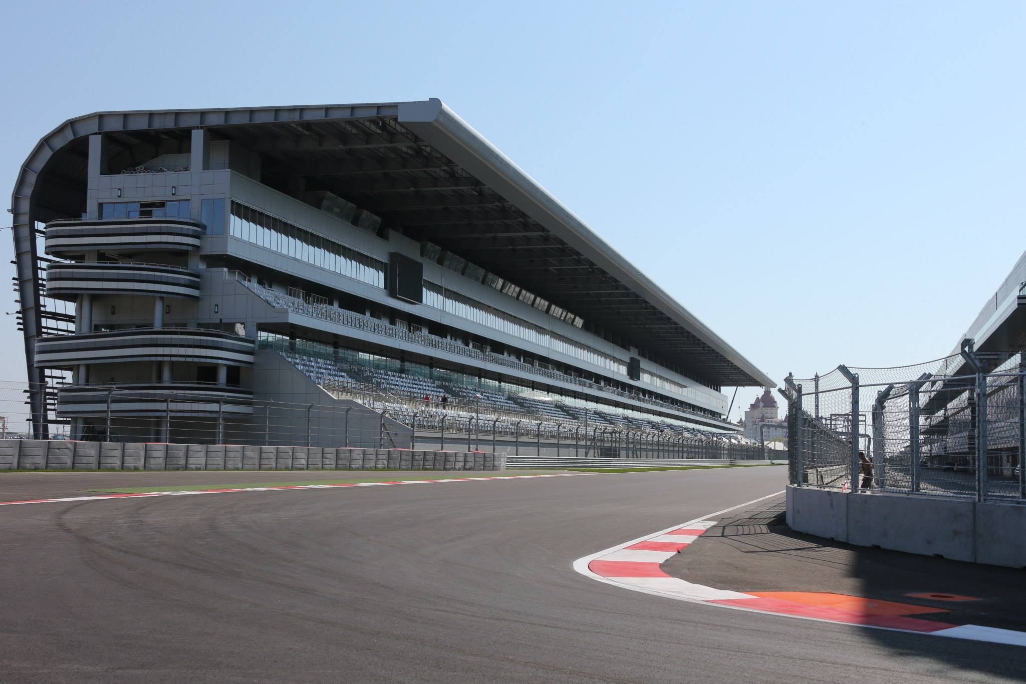 Madártávlatból az orosz F1-es pálya: Minden új és tiszta