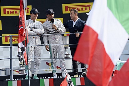 2-3 évig így mehet a Mercedesnél - még sok győzelmet fog aratni Hamilton