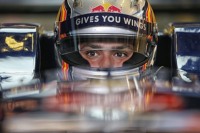Súlyos csapás, hogy nem Sainz Jr. kapta meg a Toro Rosso ülését a Forma-1-ben