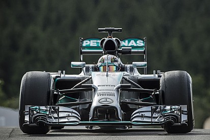 Hamilton: Ha jól meggondolom, jobb ez a második hely, mint a pole