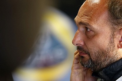 Colin Kolles lesz a Caterham új csapatfőnöke, arab-svájci befektetők vették meg az istállót