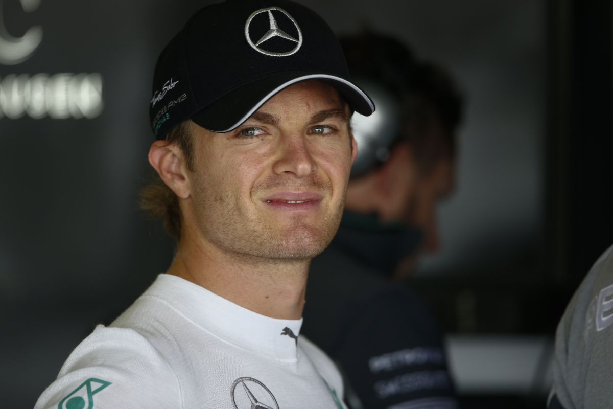 Ez ma Hamilton napja volt: Wolff sajnálja Rosberget, aki nem gondolta volna, hogy ez lesz