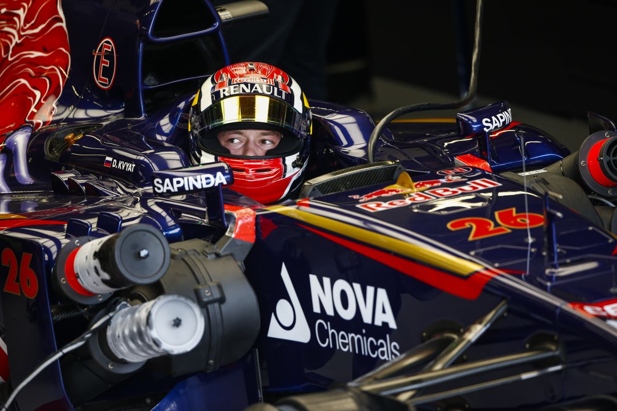 Elhasznált motorkomponensek: Kvyat necces helyzetben, két 5-ös is szerepel a neve mellett