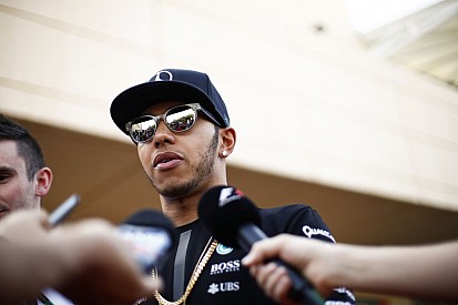 Hamilton jövőre Vettel csapattársa lesz a Ferrarinál? A Mercedes szerint nem!