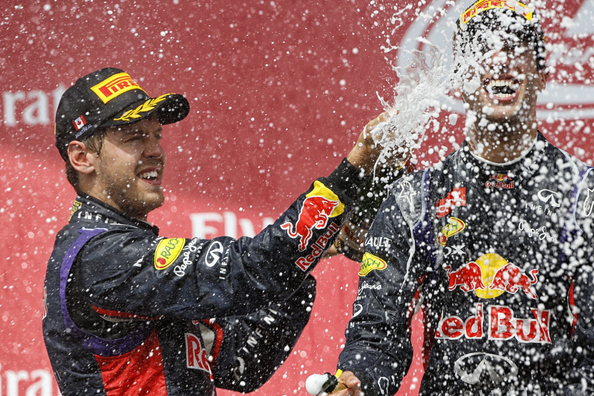 Marko: Ricciardo csak Vettel technikai gondjai miatt tud előtte lenni!