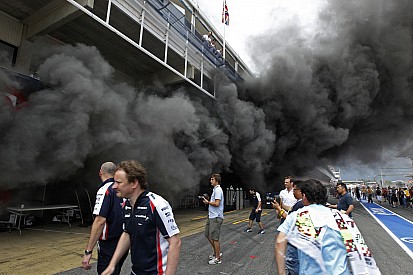 Nem akarnak porig égő garázsokat: új tűzvédelmi rendszer az F1-ben