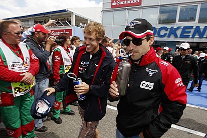 Elég unalmasak az F1 versenyei, csak Vettel tudja tartani a lépést a Mercedesekkel
