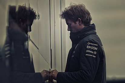 Rosberg óvatosságra int: a Ferrari gyors