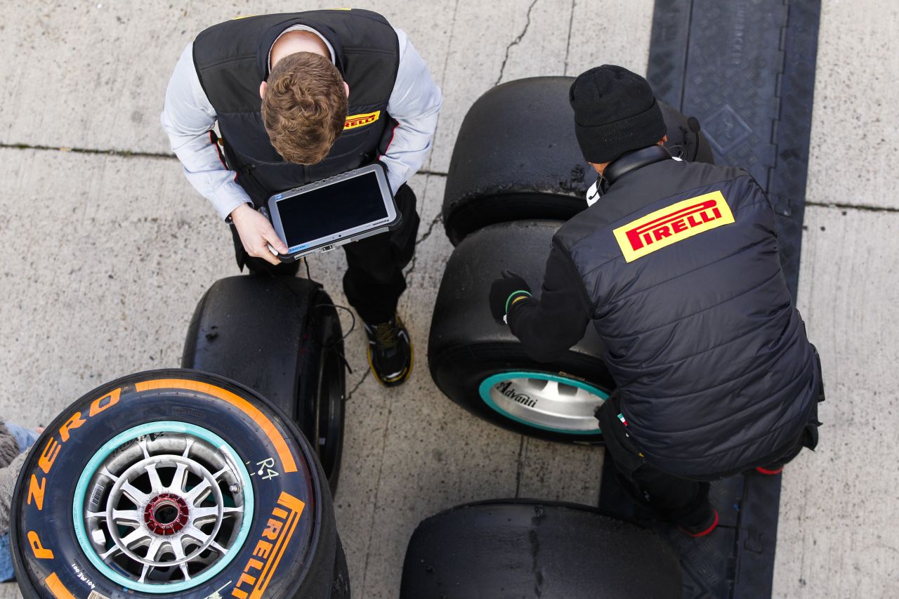 Választott a Pirelli: a leglágyabb párosítás Monacóban és Kanadában
