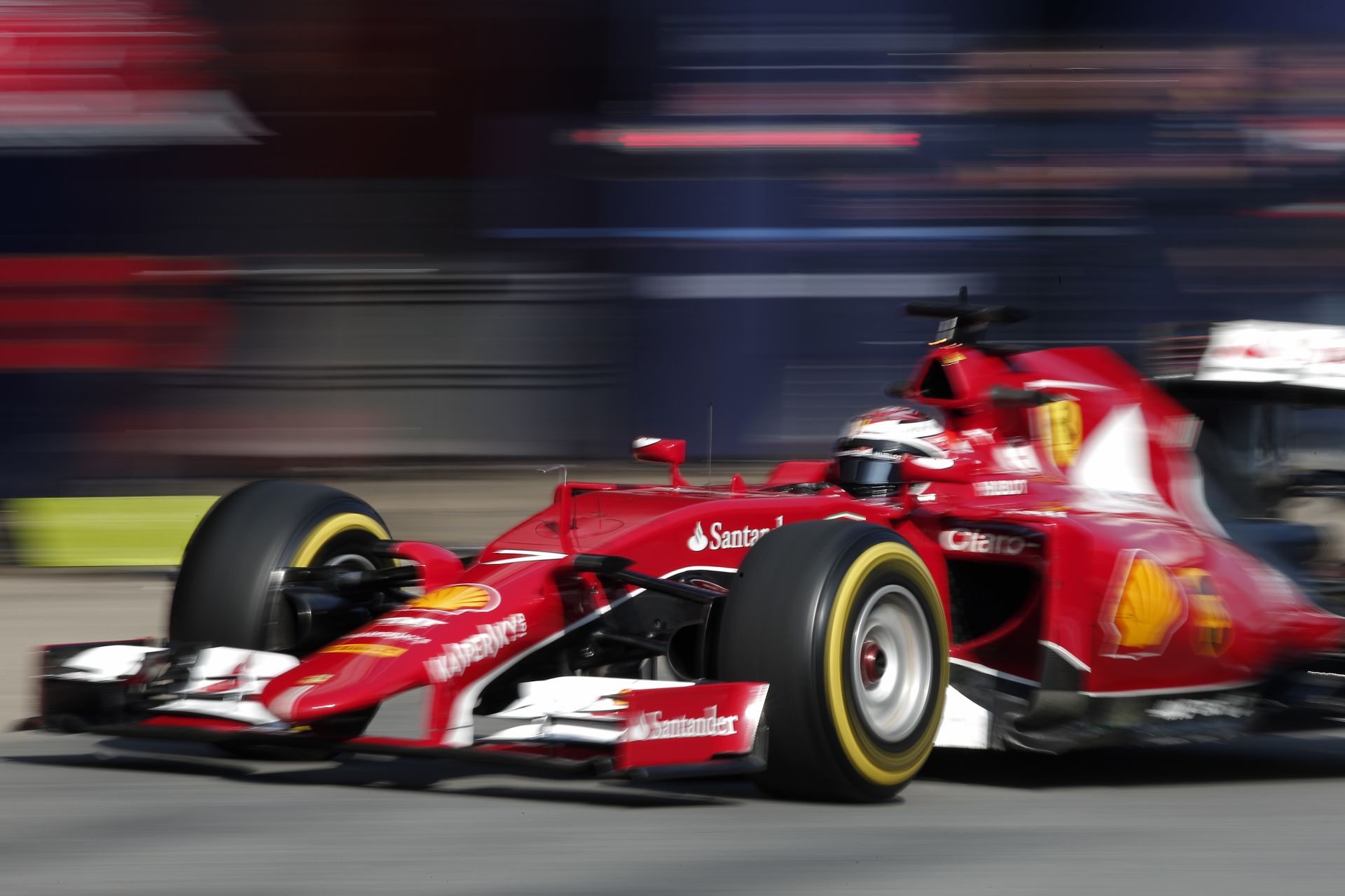 Raikkönen jól érzi magát a Ferrariban, ami egyre jobb lesz: Minden területen fejlődött az SF15-T