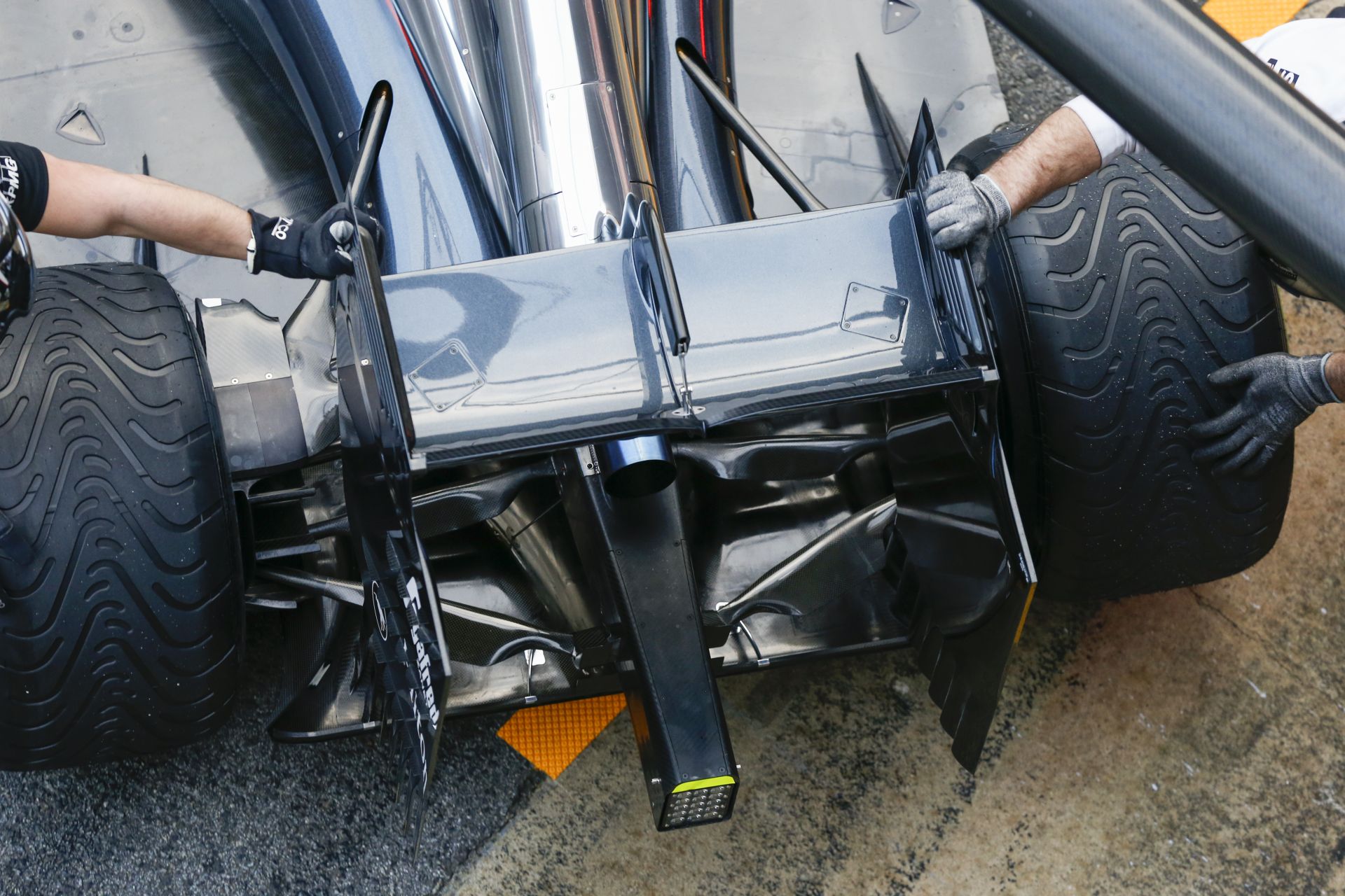 A McLaren egy régi saját rendszert kénytelen használni az MP4-30-ban a Honda problémája miatt