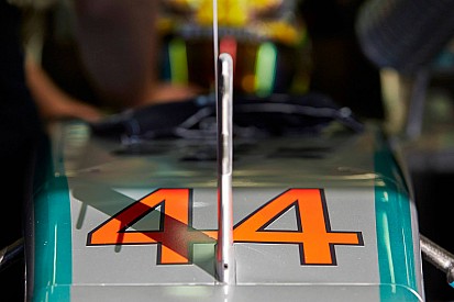 Hamilton és Rosberg nem fog egymásnak esni