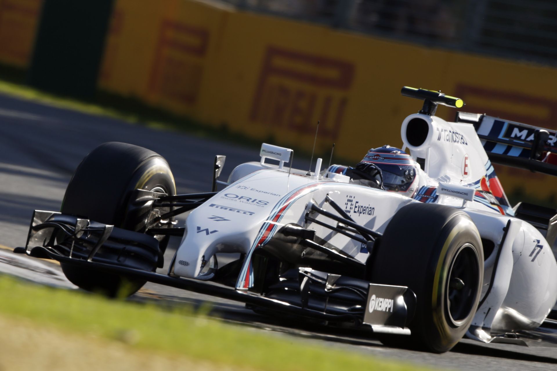 Videón Bottas hibája: Ezen ment el a dobogó