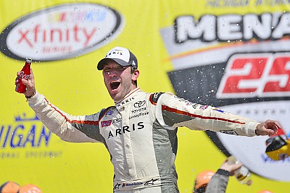 Galería: Suárez gana en Michigan