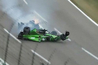 IndyCar Texas: Enorme crash voor Newgarden en Daly