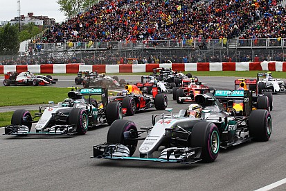Koppelingsprobleem oorzaak van slechte start Hamilton