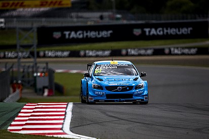 В Volvo провели плановую замену в составе