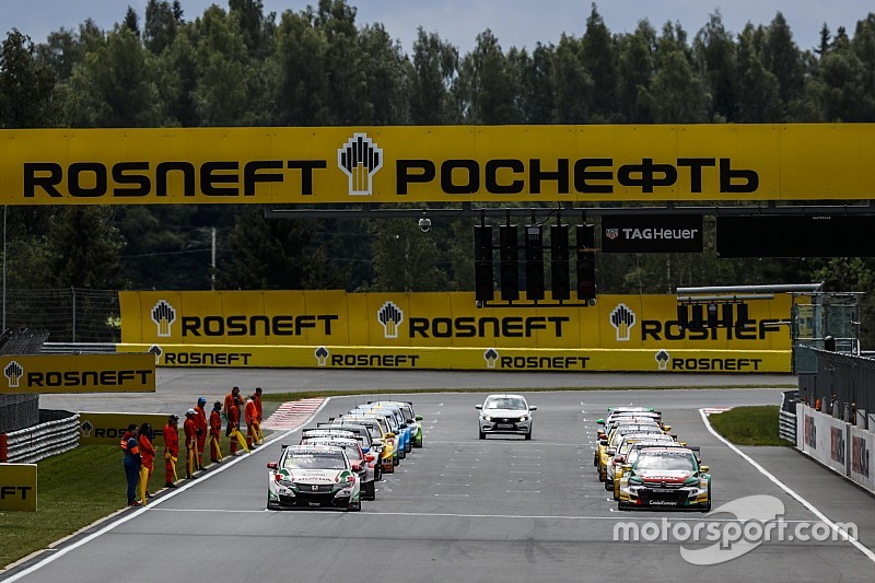 WTCC-baas Ribeiro: