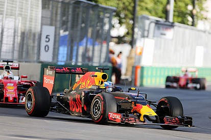 Renault планирует обновить мотор к Гран При Японии
