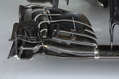 Технічний брифінг: переднє антикрило McLaren MP4-31