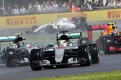 Fotogallery: dal diluvio al sole, la pazza gara di Silverstone
