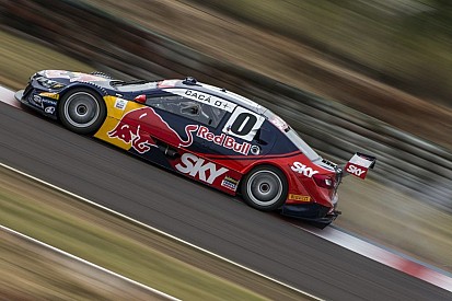 Cacá Bueno alcanzó la pole position en Cascavel