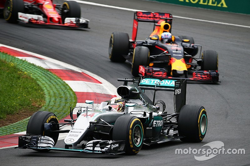 Mercedes: