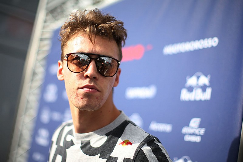 Kvyat aangeslagen: