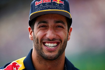Ricciardo: "Voglio fare come Rossi. Tenere testa alle nuove generazioni"