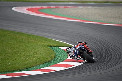 Lorenzo: “Tenemos una oportunidad de quedar por delante de Márquez”