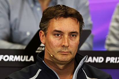 Глава Toro Rosso уверен, что Ки не уйдет к соперникам