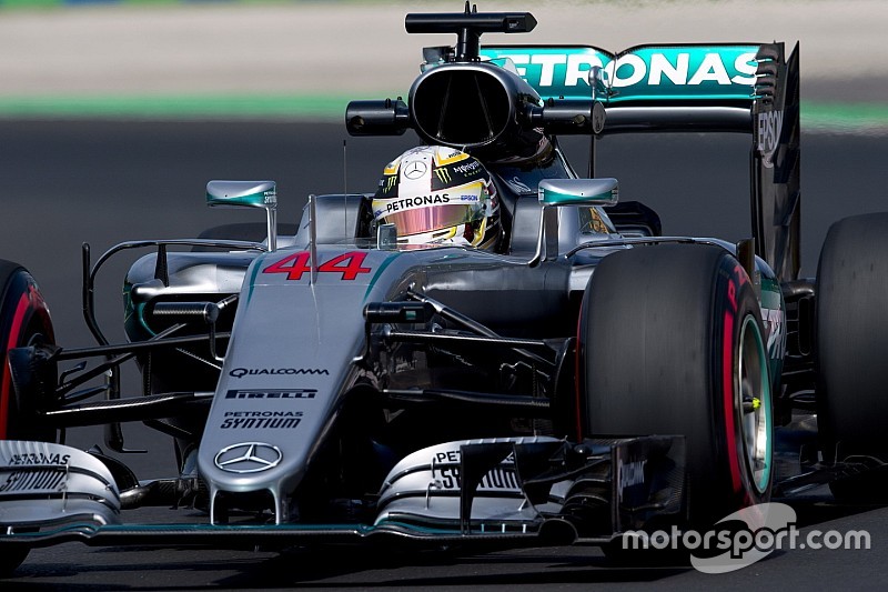 Nuovo motore per Hamilton: 15 posizioni di penalità. E la Ferrari cambia la MGU-K