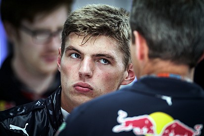 Verstappen: "Non cambierò il mio modo di guidare!"