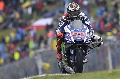 Lorenzo: "Senza la pioggia avrei potuto essere il leader del Mondiale"