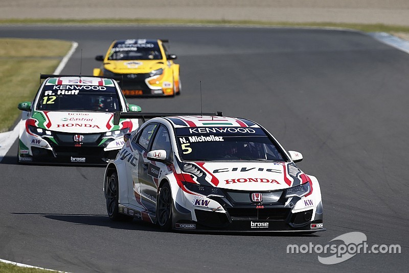WTCC Motegi: Michelisz wint, Catsburg ziet waarschuwingsvlag