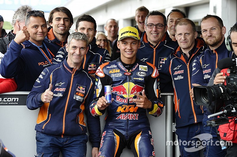 Topshots - 'Bad Boy' Bo Bendsneyder pakt eerste podium