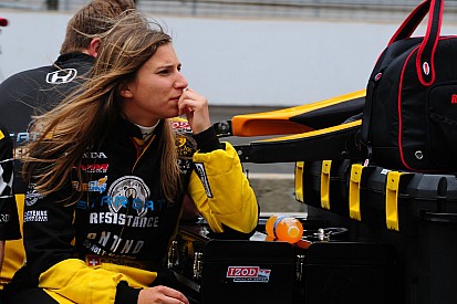 Simona de Silvestro se unirá a Supercar de Australia en 2017