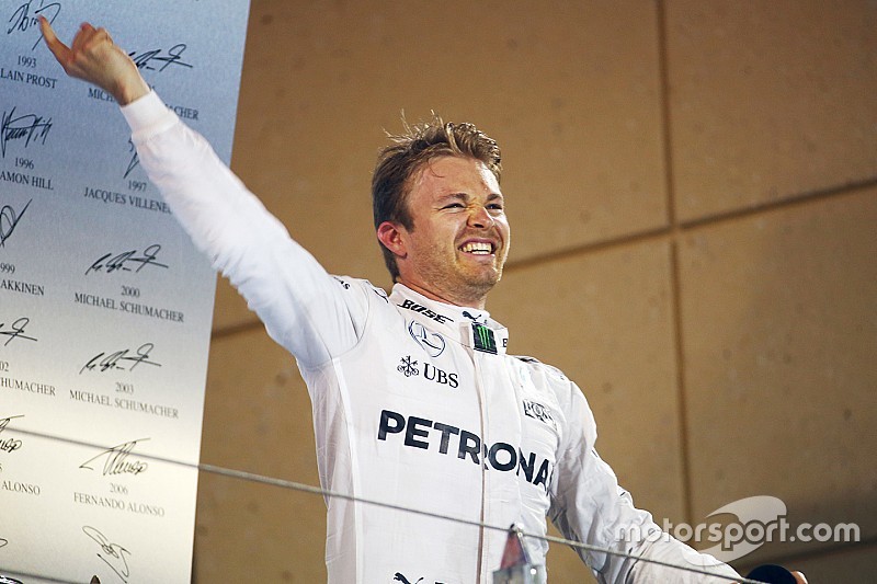 GP Bahrain: Rosberg raih kemenangan beruntun, Hamilton bersenggolan dengan Bottas