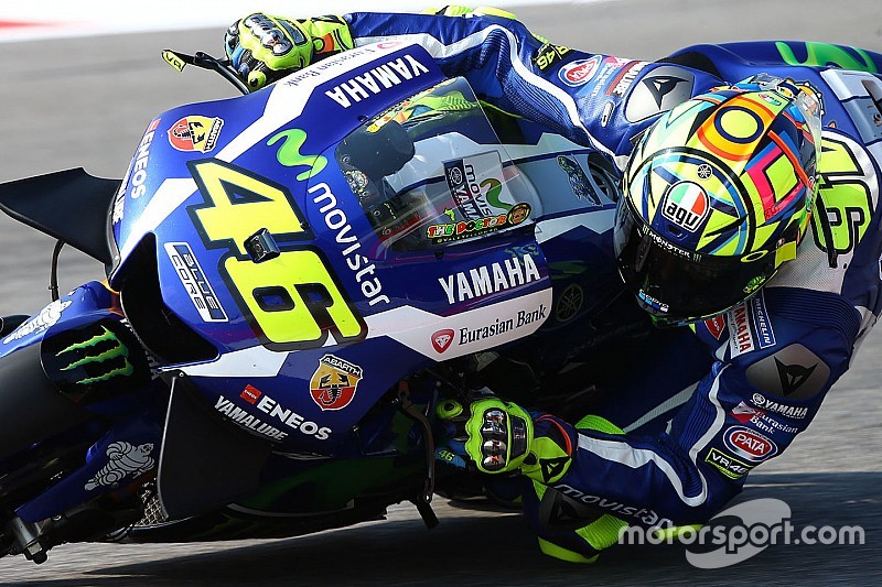 Rossi topt eerste training op Misano, Marquez onderuit