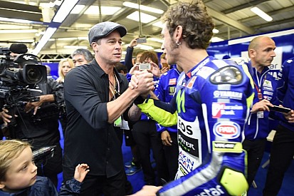 Brad Pitt fogja elrajtoltatni a 84. Le Mans-i 24 órást