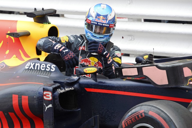 A menő Ricciardo a Monacói Nagydíj utáni afterpartin már mosolygott!