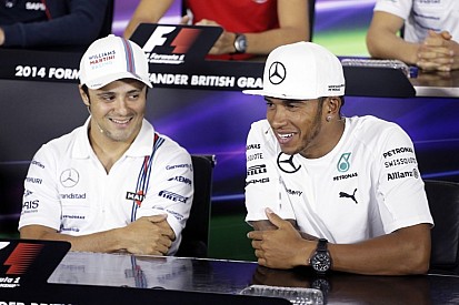 Hamilton a mai eredményeivel válaszolt Massa kritikájára!
