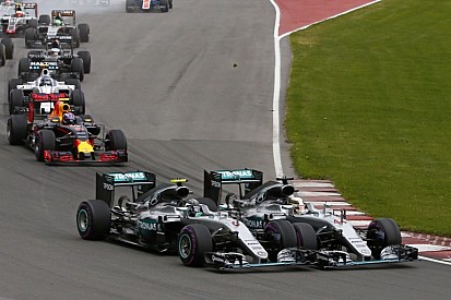 Villeneuve tökéletesen megfogalmazta a Rosberg és Hamilton közötti különbséget!