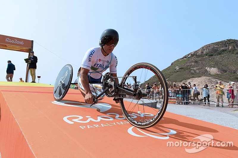 Bildergalerie: Alessandro Zanardi bei den Paralympics 2016