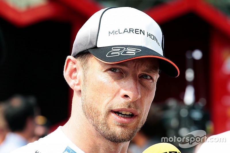 Баттон: McLaren може стати четвертою командою на Гран Прі Сінгапуру