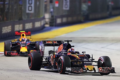 Formel 1 in Singapur: Keine Teamorder für Daniil Kvyat, Max Verstappen vorbeizulassen