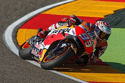 Aragon, Warm-Up: Marquez si conferma, Lorenzo scivola subito
