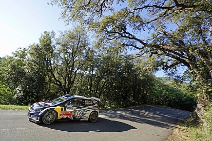 Ogier toma 15 segundos de ventaja con dos especiales recorridas