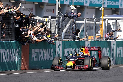 Fotogallery: la grande doppietta Red Bull del GP della Malesia