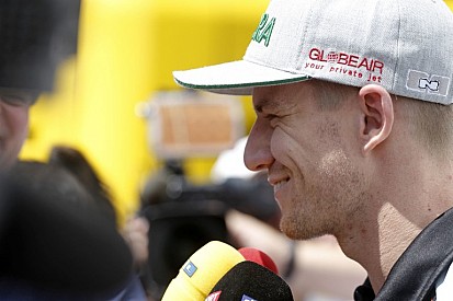 Hülkenberg megdicsérte Verstappent: "Művészi, amit csinált!"